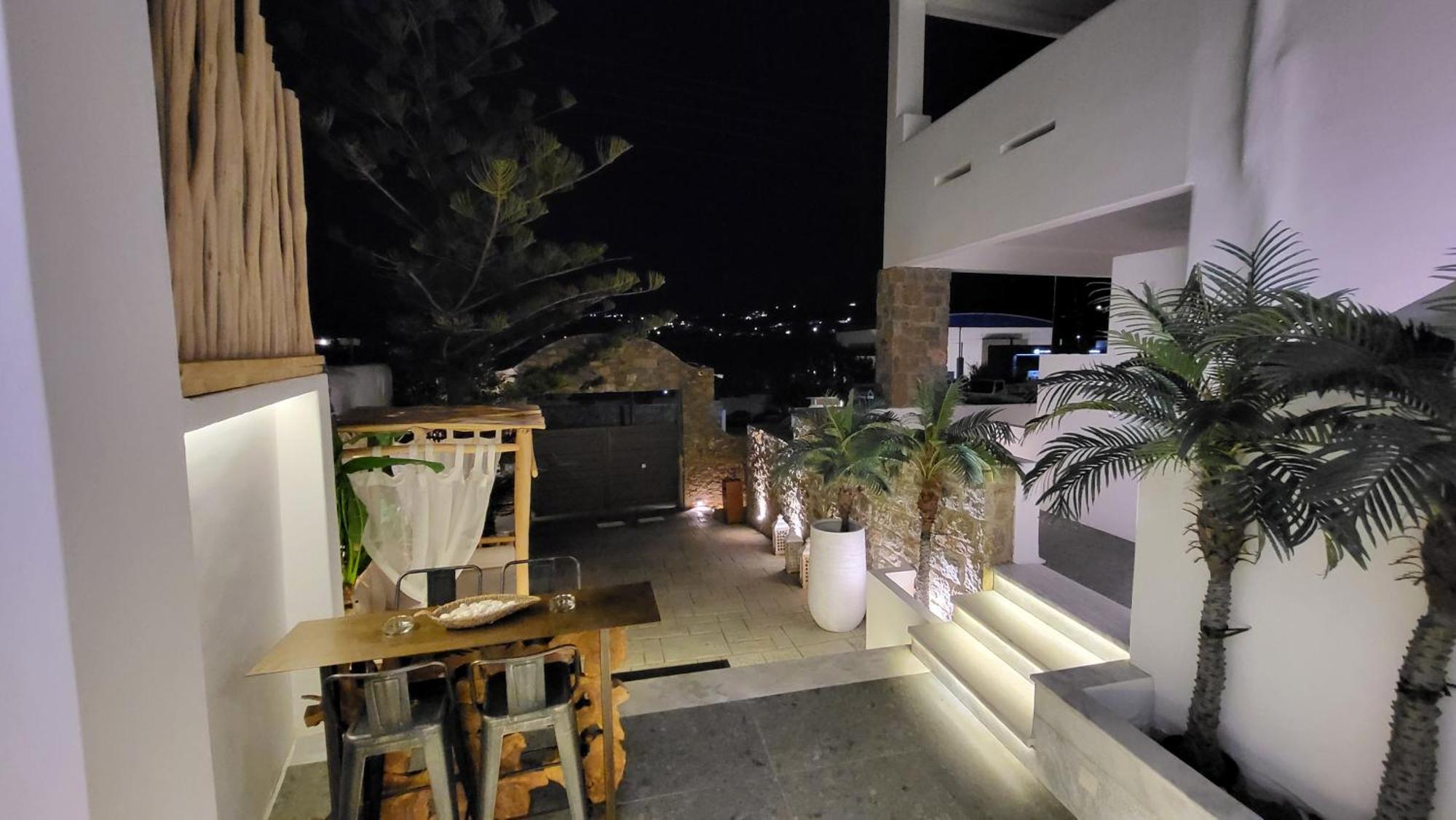 Mykonos Double Luxury Mini Suites - Adults Only Ano Mera Dış mekan fotoğraf